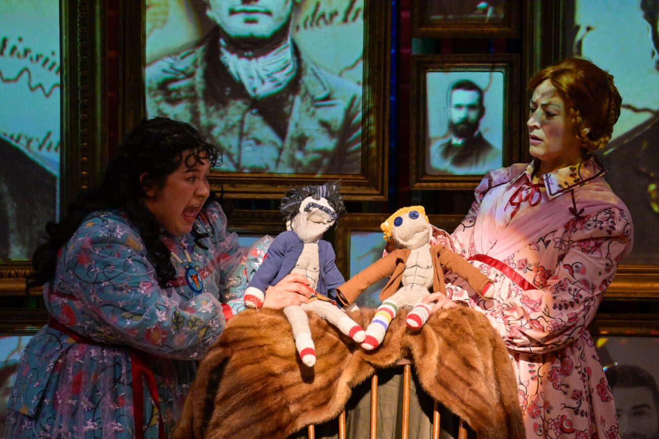 Women of the Fur Trade. Pictured Kelsey Kanatan Wavey & Cheri Maracle. Photo by Frank Cattroll
